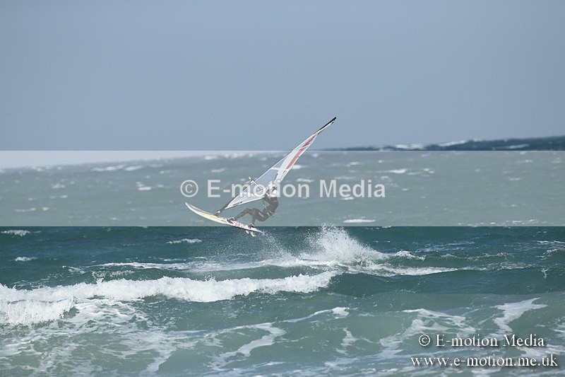 WS 020413-233 - Windsurfing