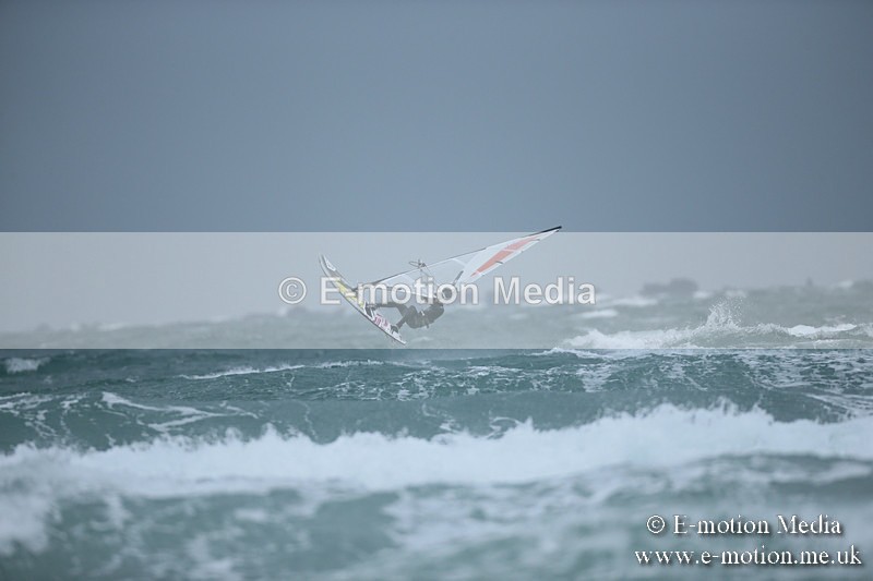 WS 030413-67 - Windsurfing