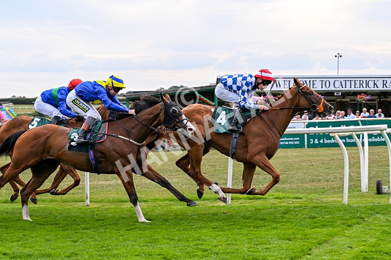 260826-Race 4-Niffler-3368 - Race 4 15:45 Hats Of Yorkshire Handicap
