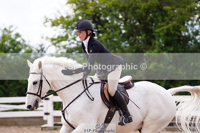 240506A-145200-09749 - Cls 19 Club 70cm