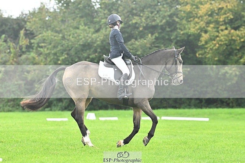 241024-114745-02482 - 319-Neve.Webber-MR.BUZZ