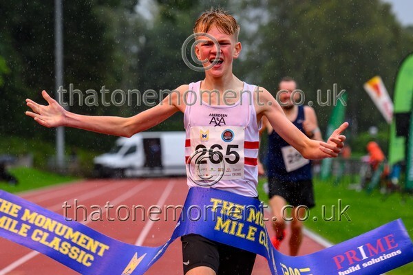 Monument25-918635 - Set Three