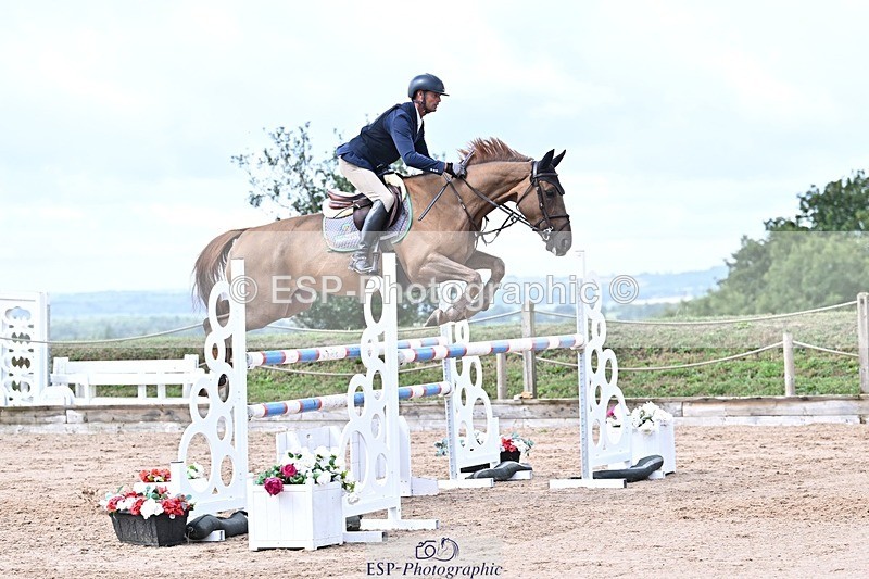 250731-110337-00493 - Cls 02 Snr Fox 1st Rnd