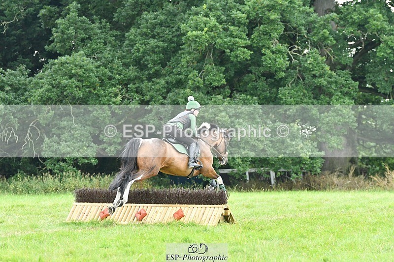 230817-130950-00820 - Theo's 1st Group - XC