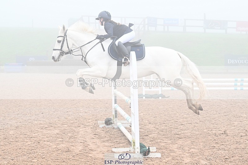 251115-114254-00612 - Cls 24+25 Club and Schools 80cm