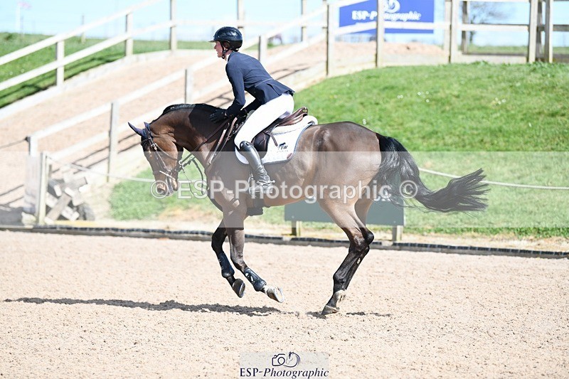 250328-122948-00979 - Cls 3 Snr Foxhunter