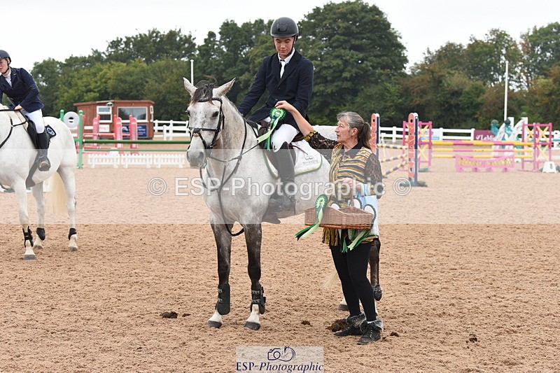 230902A-114328-00647 - Cls 8 1.05m Amateur Quali