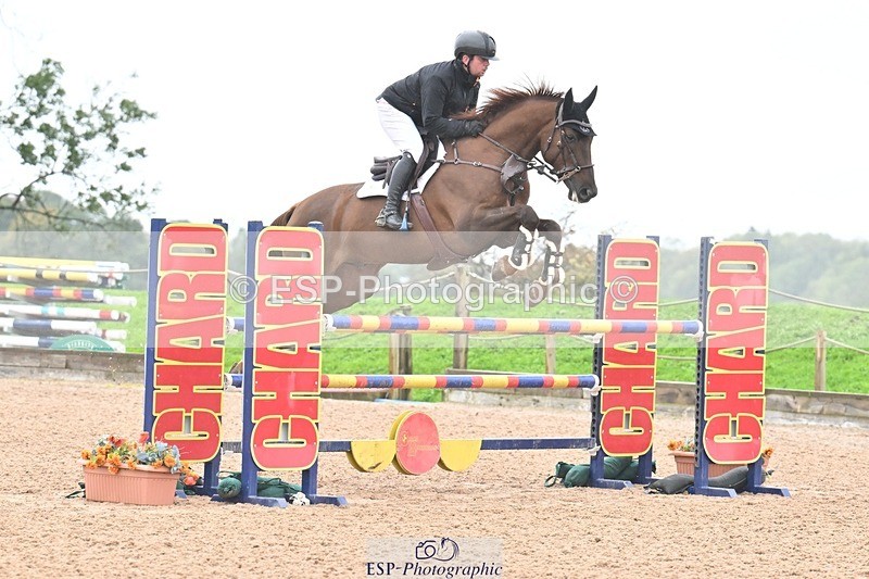 251003-130542-01022 - Cls 3 Foxhunter and 1.20m