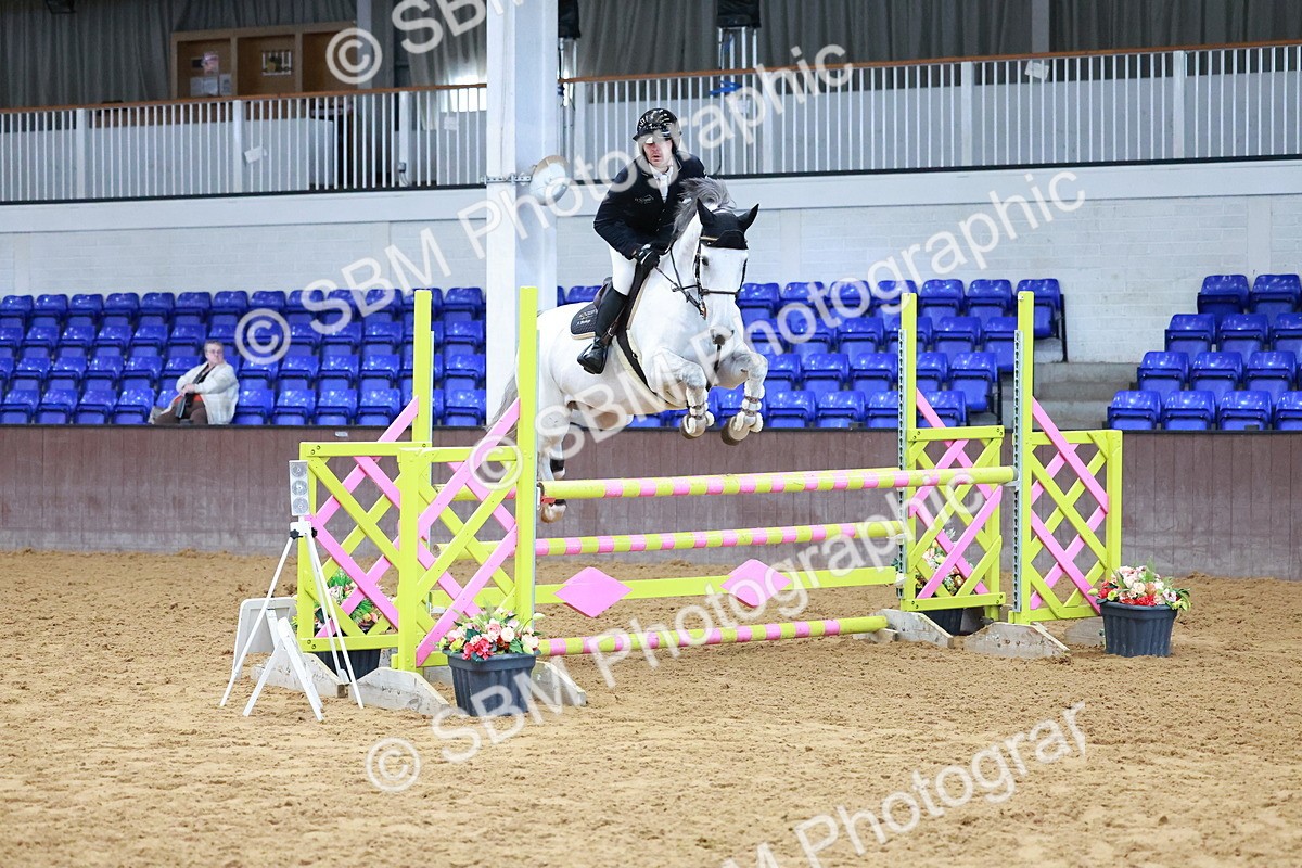 SBM_001420 - Class 4 - Senior Newcomers - 1.10m