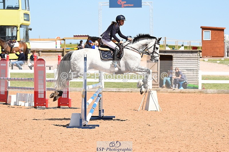 230526A-150204-02028 - Cls 12 1.05m Amateur Quali