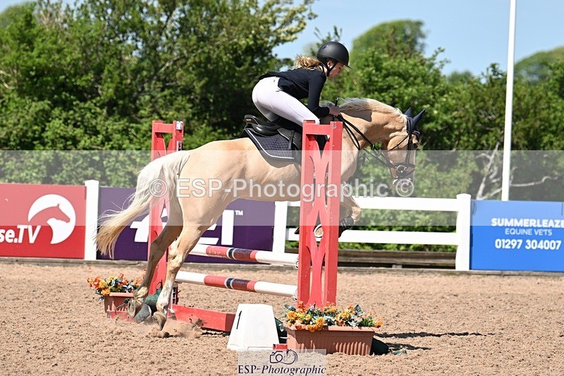 250504-120413-03075 - Cls 17+18 Club and Schools 80cm