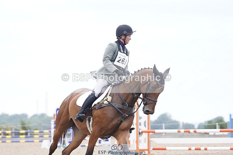 240831A-140734-04020 - 267-Ali.Wilkes-VICTORIOUS