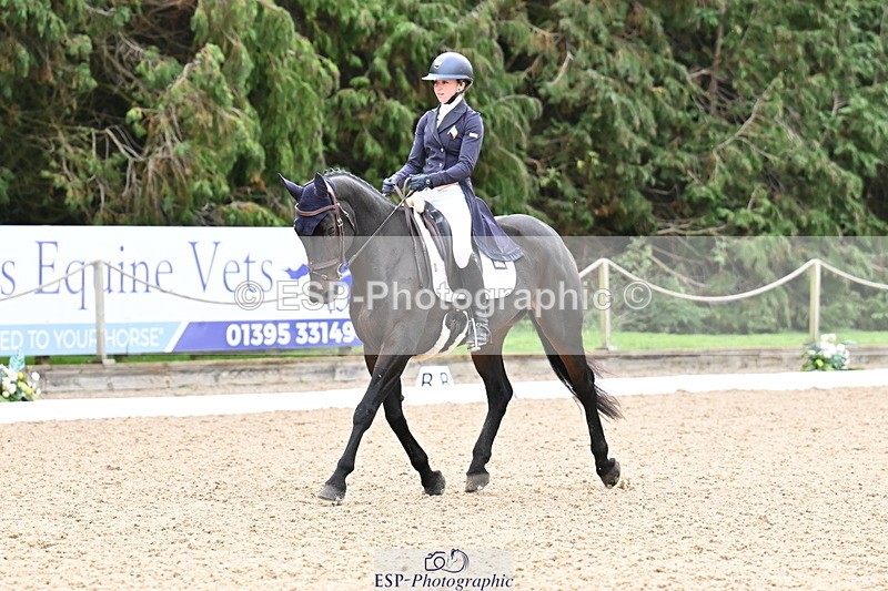 251023A-114757-01770 - C-230-Ciara.O.Connor