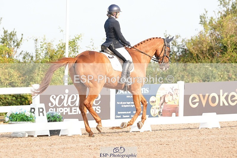 250817-083549-07278 - 142-Emma-Jane.BrownLord.in.Red