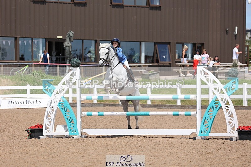 240629A-142703-06851 - Cls 19 Foxhunter and 1.10m Open