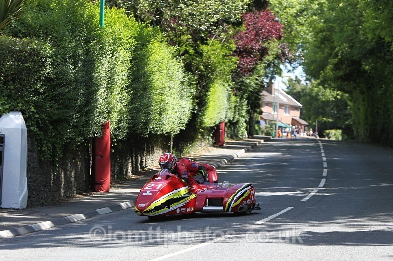  - Sidecar Race B