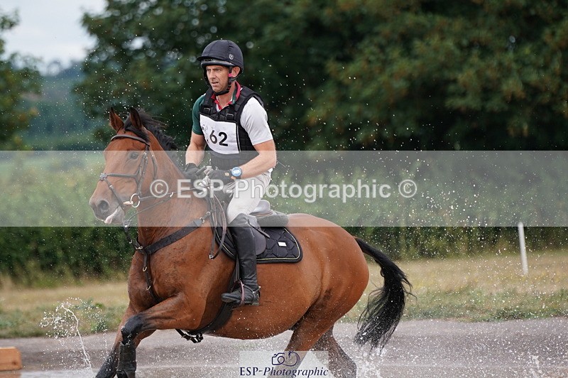 250802A-110426-02084 - B-062-Simon.Wooding-CURRAGHGRAIGUE.WILFRED