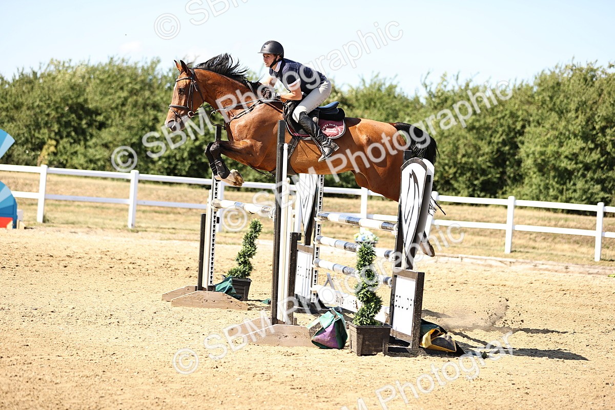 SBM_015614 - Class 16 - Senior foxhunter - 1.20m Open
