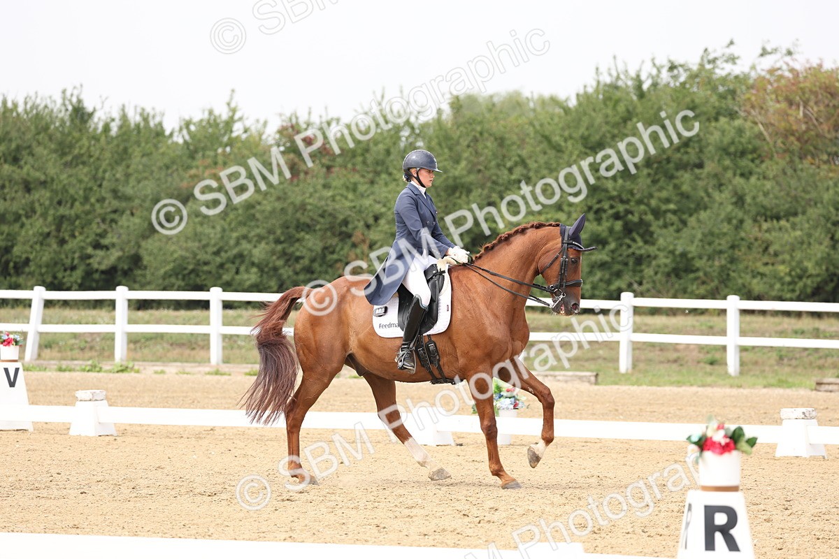 SBM_007515 - Class 9 - FEI INT I - 14.57-15.45