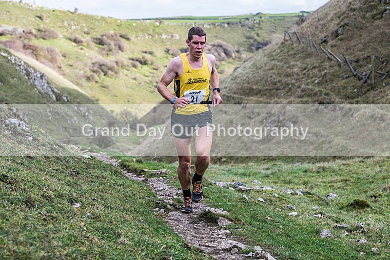 Litton-298 - Litton Christmas Cracker Fell Race (Limestone Series) Sunday 14th December 2025