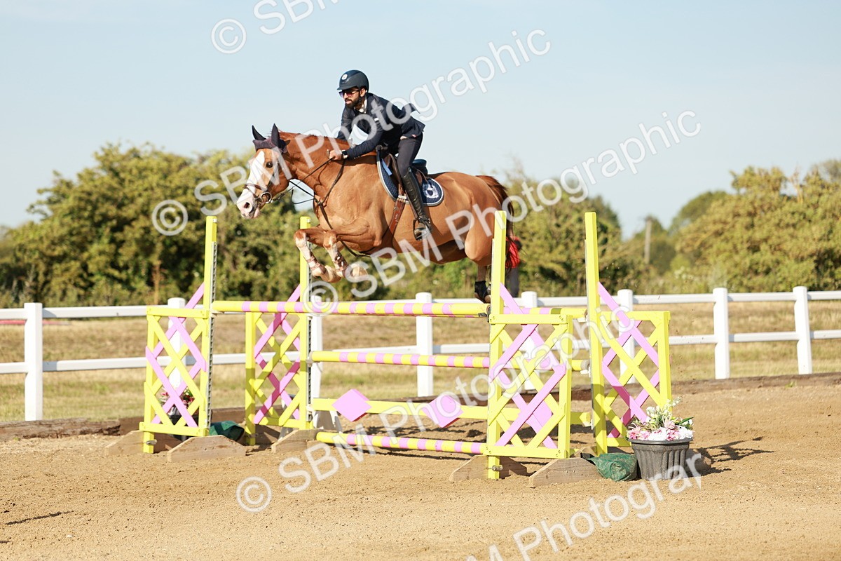 SBM_008782 - Class 6 - National 1.30m 1.40m Open Handicap