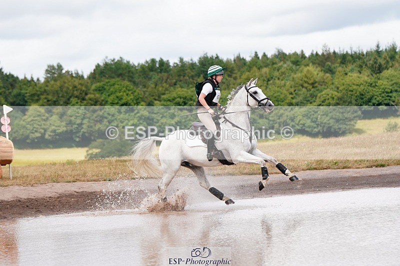 250803A-153350-16609 - P-714-Skye.Pleydell-Bouverie-SUPER.VISION