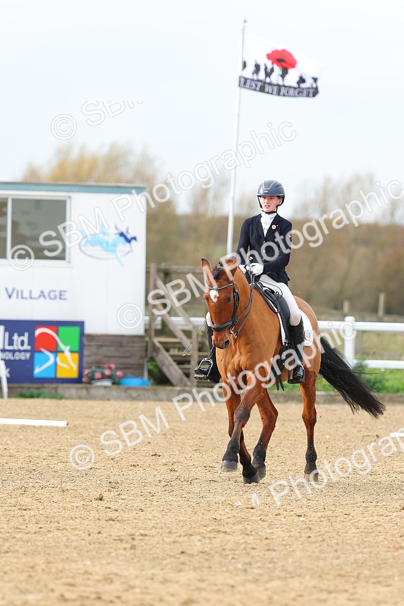 SBM_004035 - Class 9-8-11 - Elementary 1-Novice 4-Elementary 4