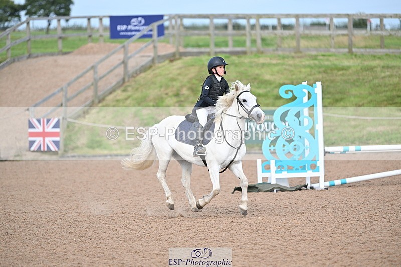 240827A-171701-00900 - Cls 3a 3b & 4 70cm