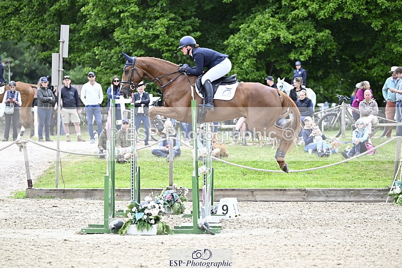 250525A-114147-17091 - B-322-Amelia.Winter-WOLK