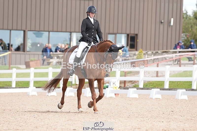 250906-124035-02233 - 015-Annie.MannLittle.Lady.Guinevere