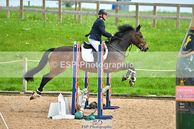 230513A-130046-00955 - Cls 34+35 Club 60cm