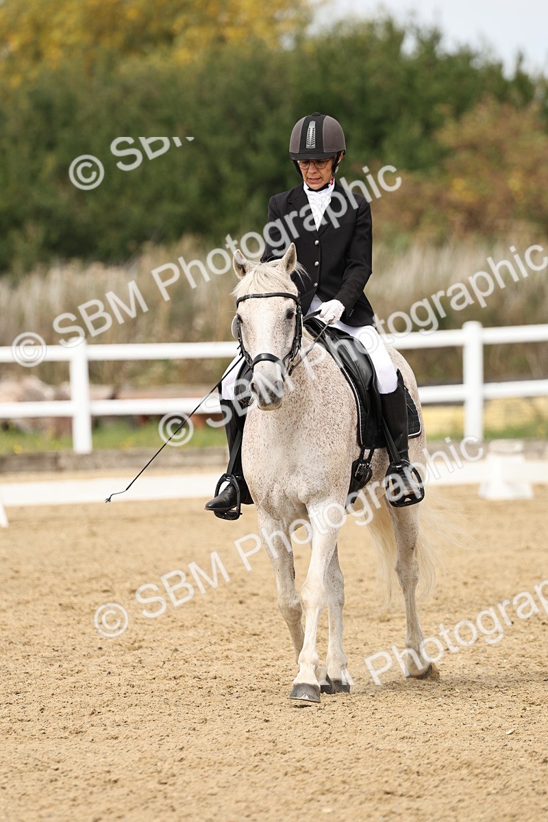 SBM_013163 - Class 3 - Novice 4 - 11.43-12.25