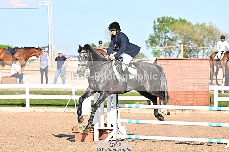 250513-181930-00823 - 90cm