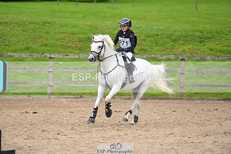 230824-100109-01367 - Round 1 Start to 10.50 coursewalk