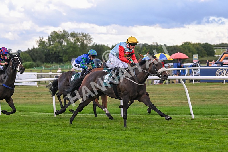 270825-Race 6-Filey Beach-6799 - Race 6