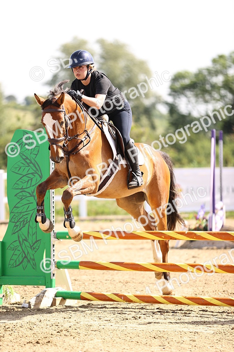 SBM_003596 - Class 8 - Clear Round