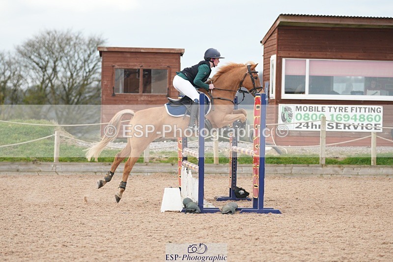 250308-123039-00716 - Cls 9 Pony Newcomers and 1m