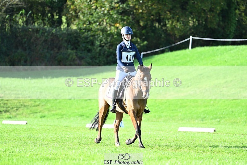 241025-102508-06016 - 450-Erin.Dovey-MONEYHILLS.PAGEANT