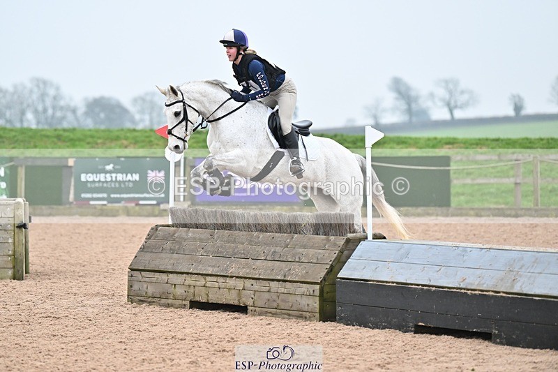 250118-134822-01317 - Cls 3A&B 90cm 13.20 to Coursewalk