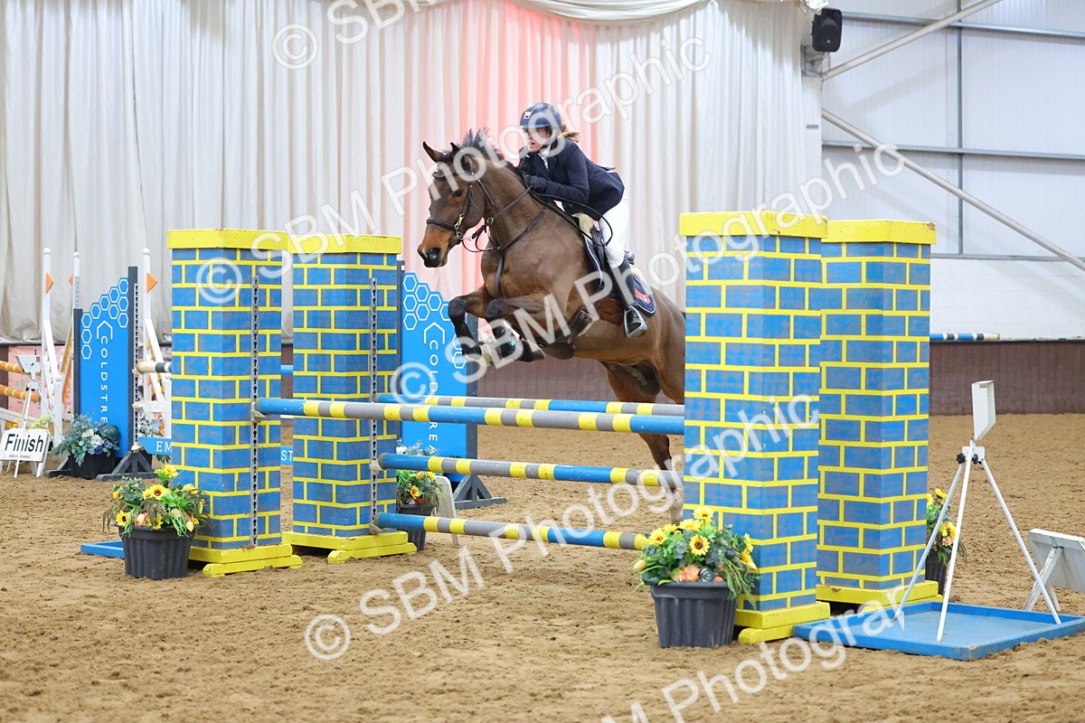 SBM_008556 - Class 21 - Nupafeed Supplements Senior Discovery/ 1m Open - First Round (1.00m)