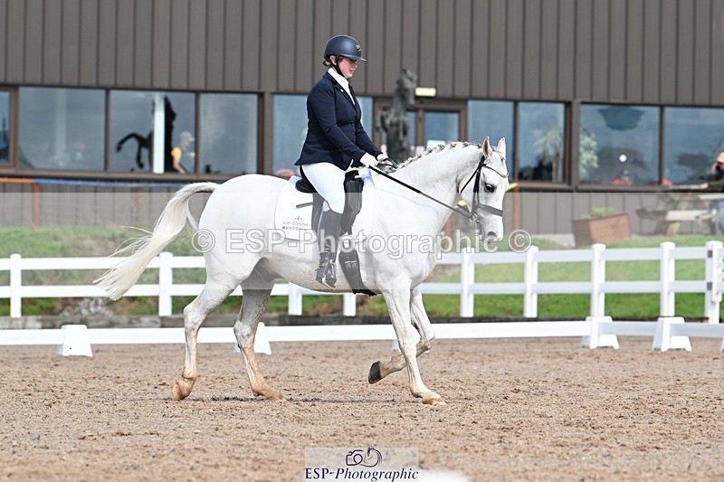 250907-132628-10122 - 065-Jessica.PerrySilver.Secret