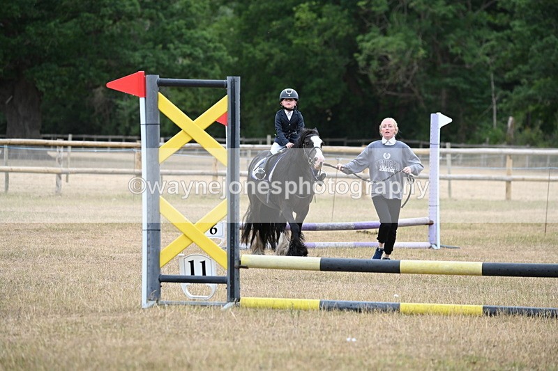 WJ6_9569 - Class 12 Minimus Jumping 45cm