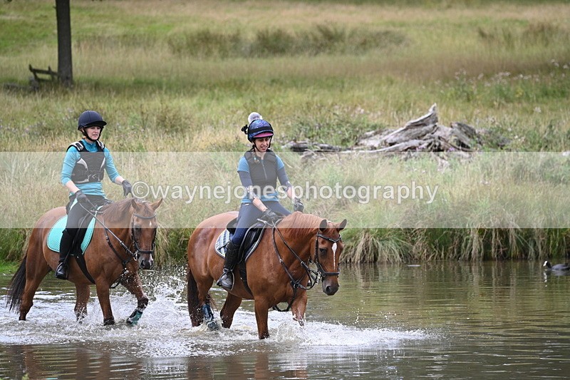 WJ7_3723 - Time at Water 12:15 to 12:50