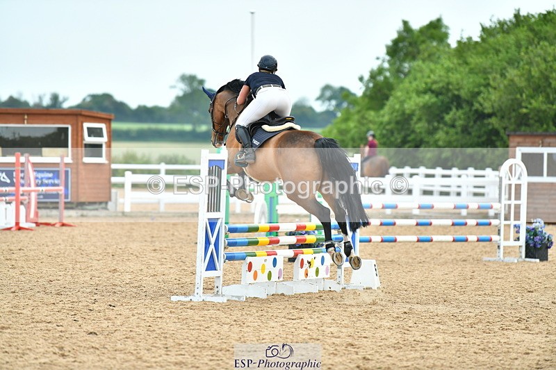 230609A-180221-02010 - Jolly Jumps Ride and Run