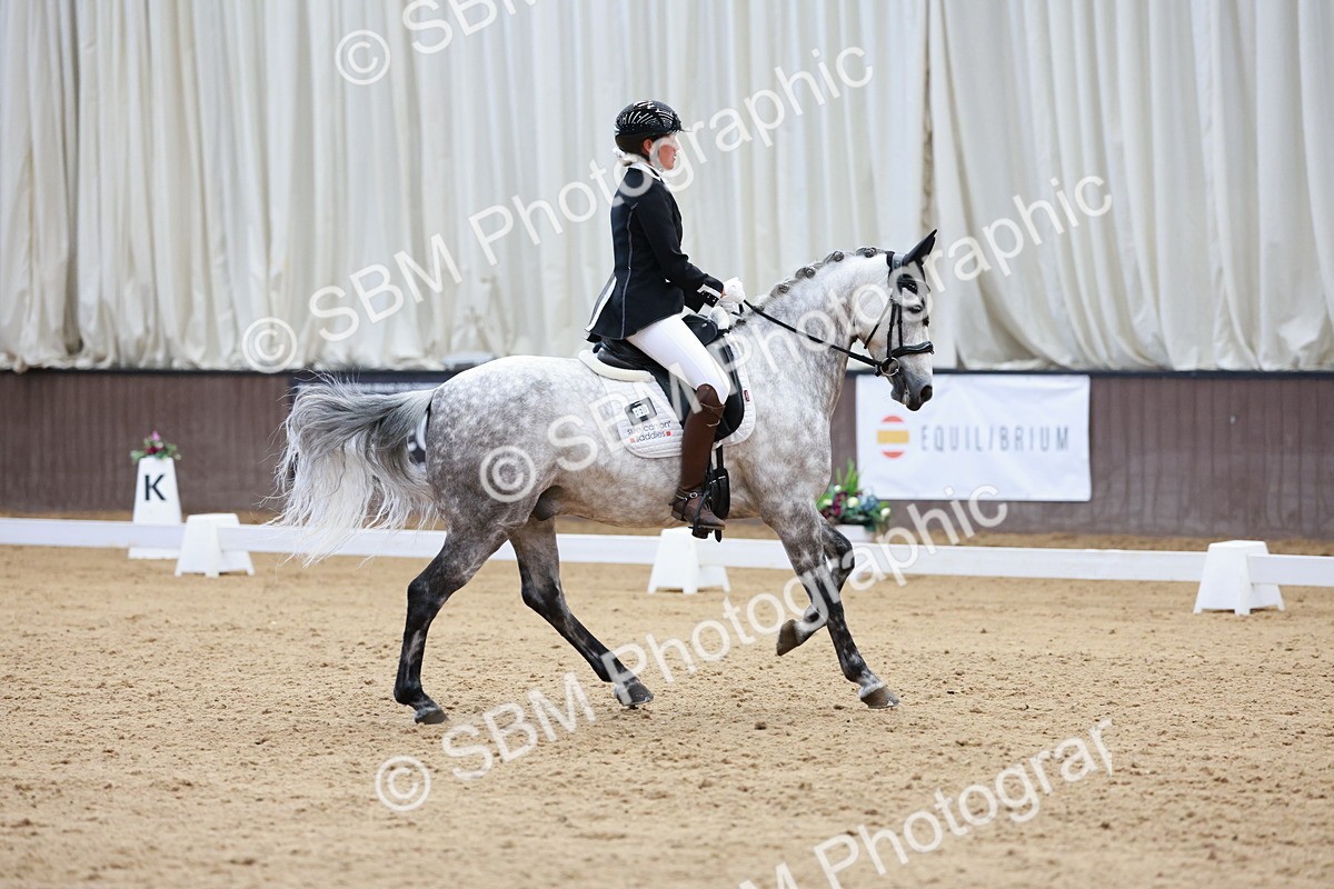 SBM_007158 - Class 6b - Novice 6 - 8.56-9.24