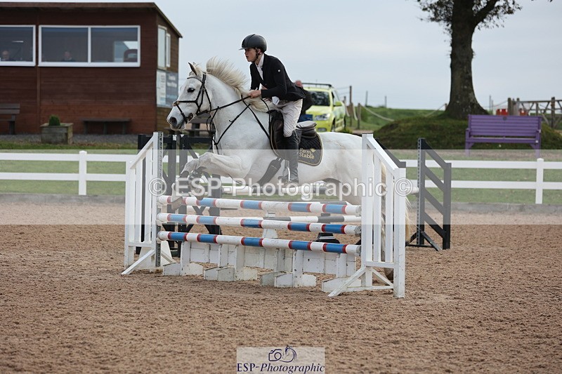 241101A-084252-00368 - FRI Cls 2 British Novice and 90cm Open