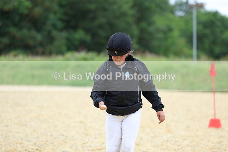 3E7A9945 - Egg and Spoon