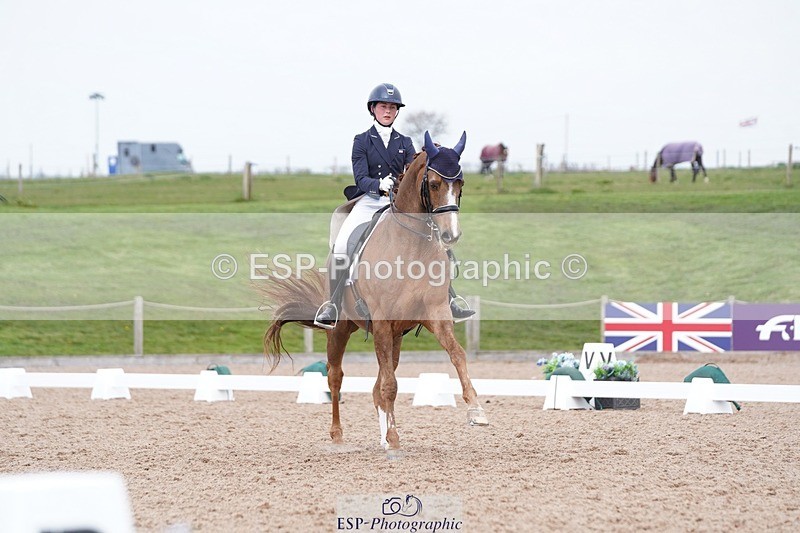 250403-150514-03069 - 020-Chloe.Hill-Bon.Jovi