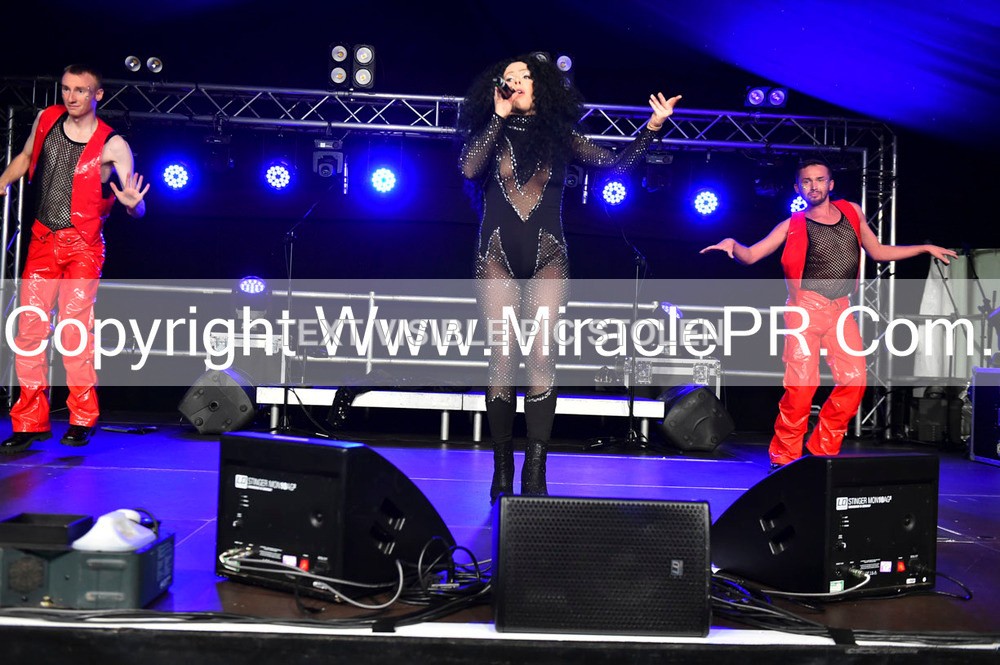 SH4_6633 - The Cher Experience