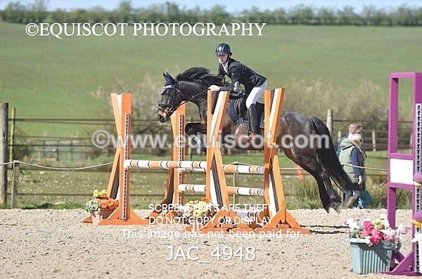 JAC_4948 - CLASS 13 SAT Senior BritiNovice/ 90cm Open